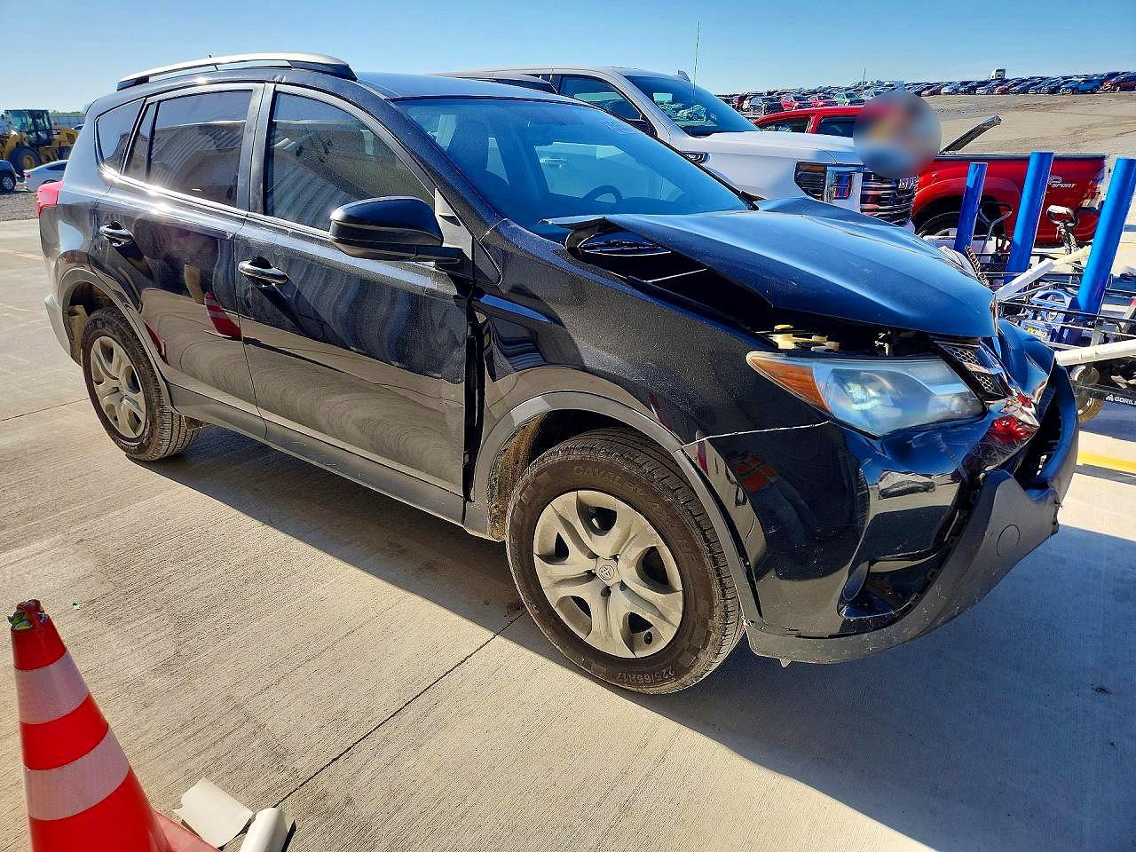 2015 Toyota Rav4 VIN 2T3ZFREV5FW194852 photo 4