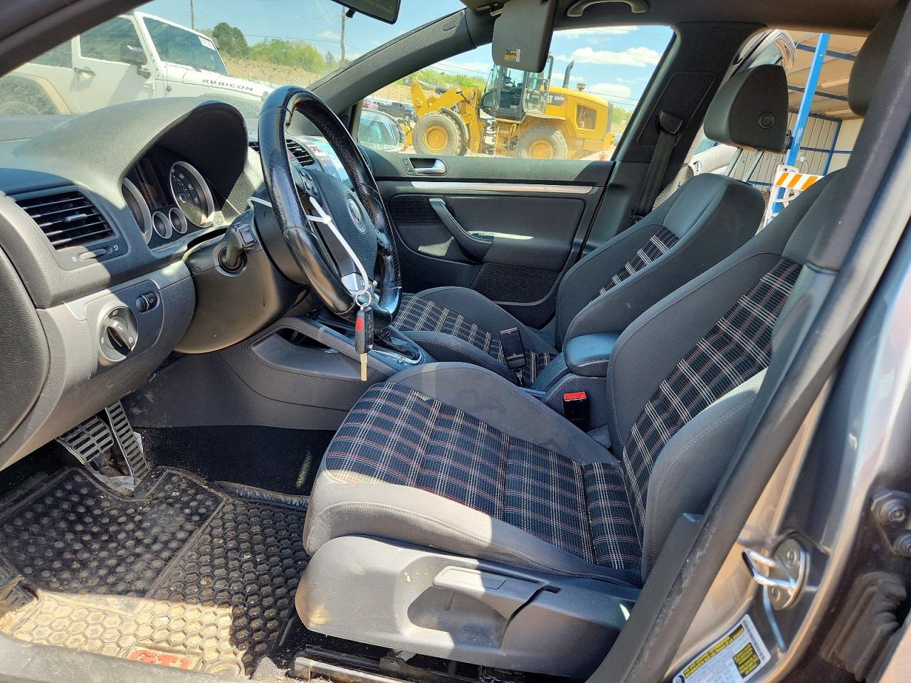 2008 VOLKSWAGEN Gti VIN WVWHV71K08W243068 photo 7