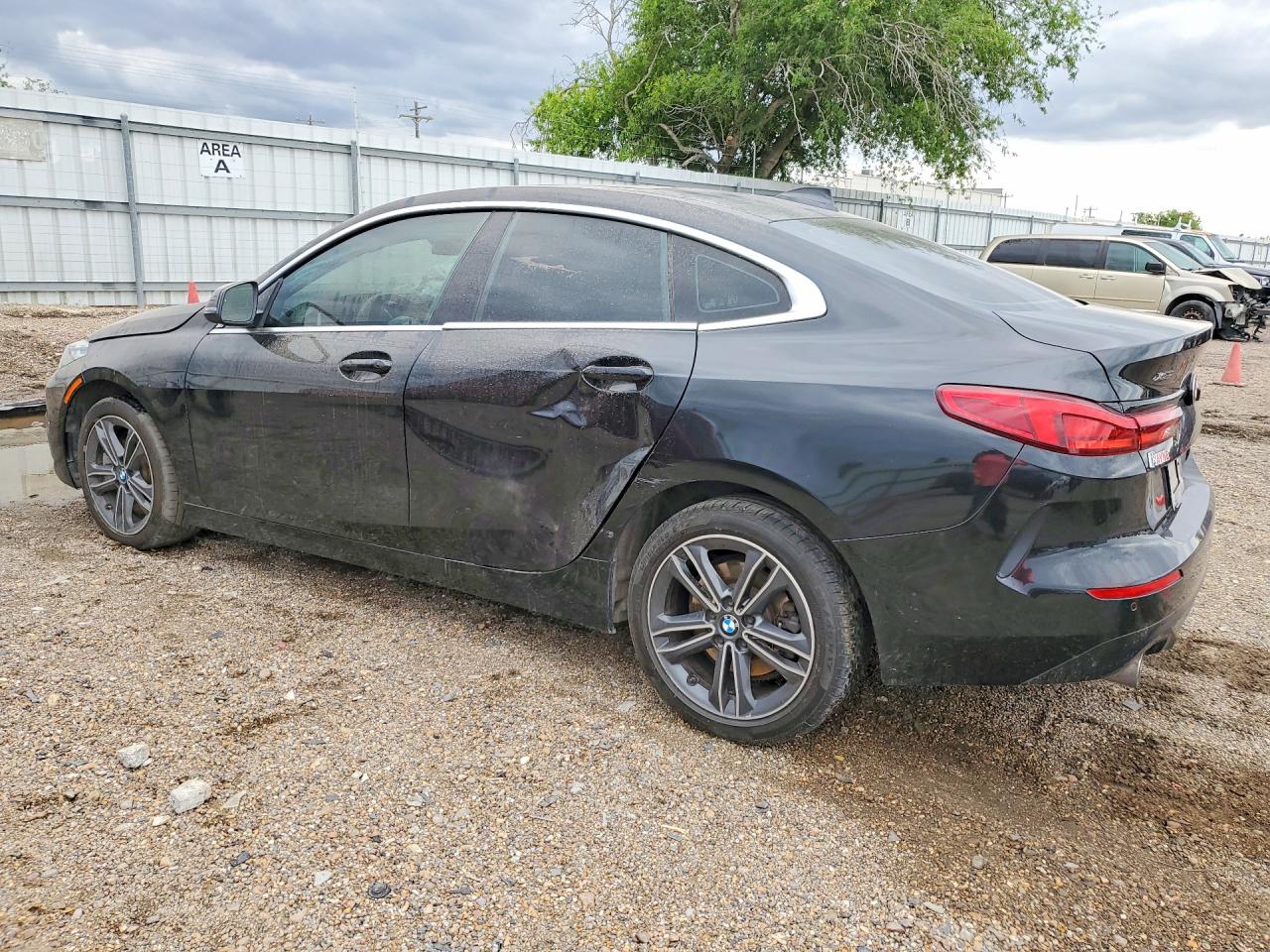 2022 BMW 2 series VIN WBA73AK00N7K13163 photo 2
