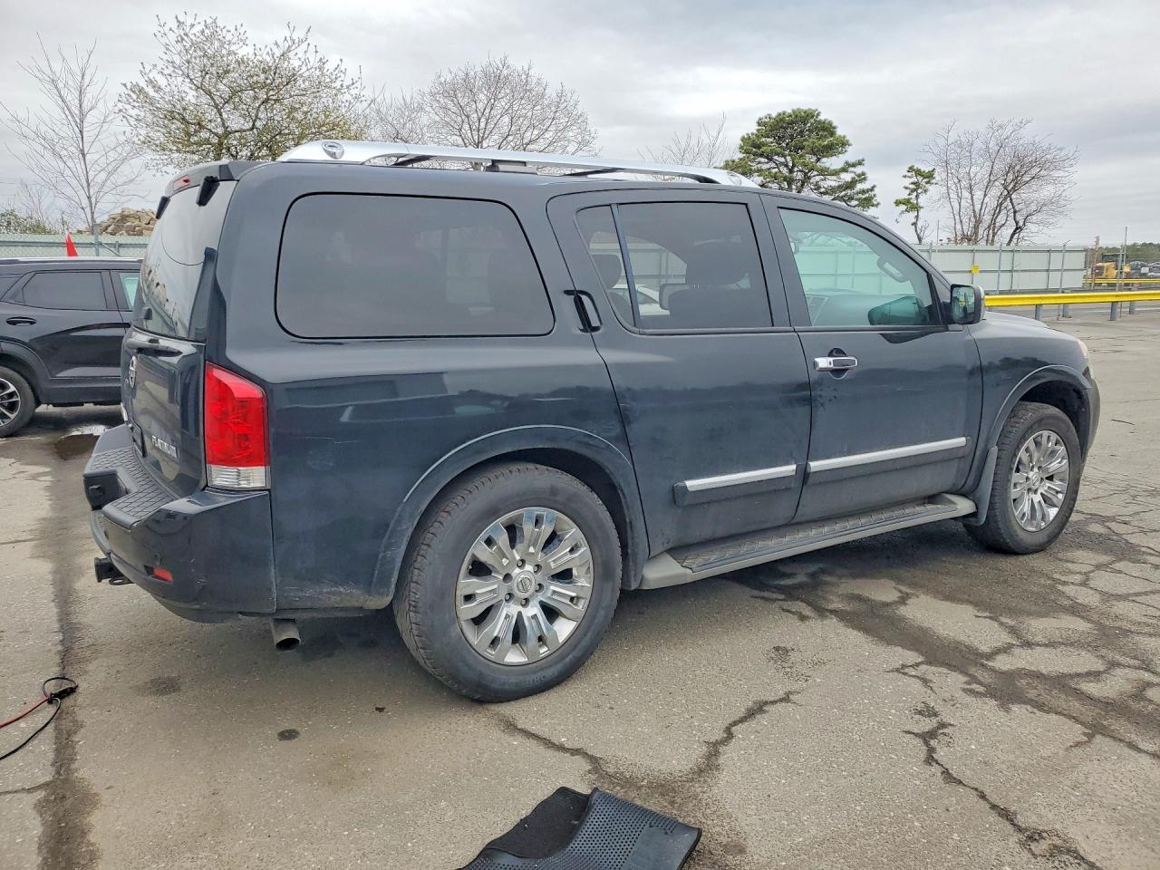 2015 Nissan Armada VIN 5N1AA0NE4FN617074 photo 3