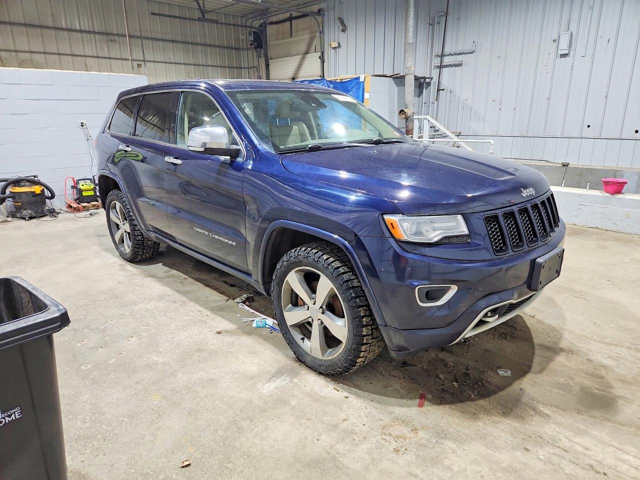 2014 Jeep Cherokee VIN 1C4RJFCG6EC409335 photo 4