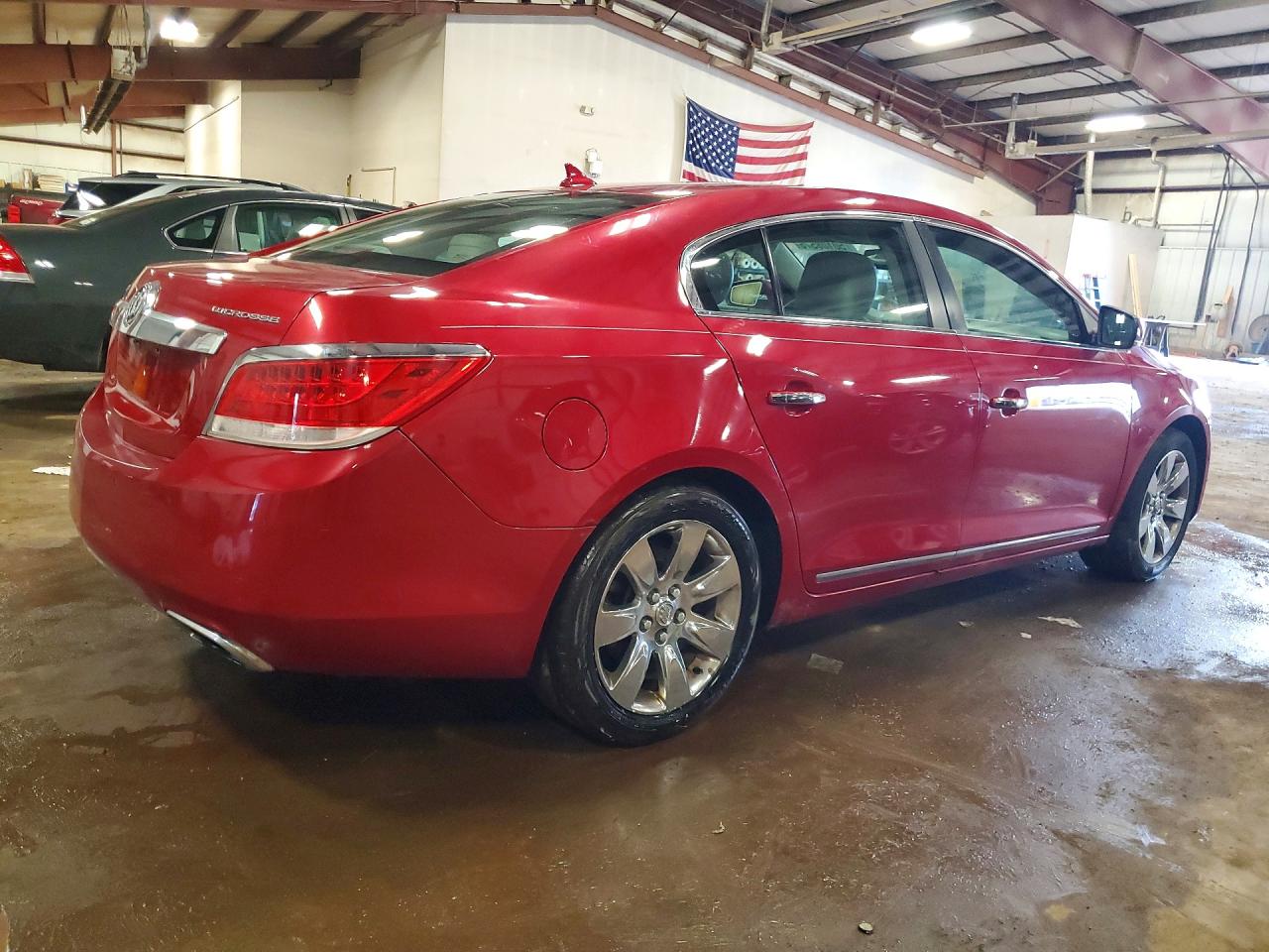 2012 Buick Lacrosse VIN 1G4GD5E3XCF363812 photo 3