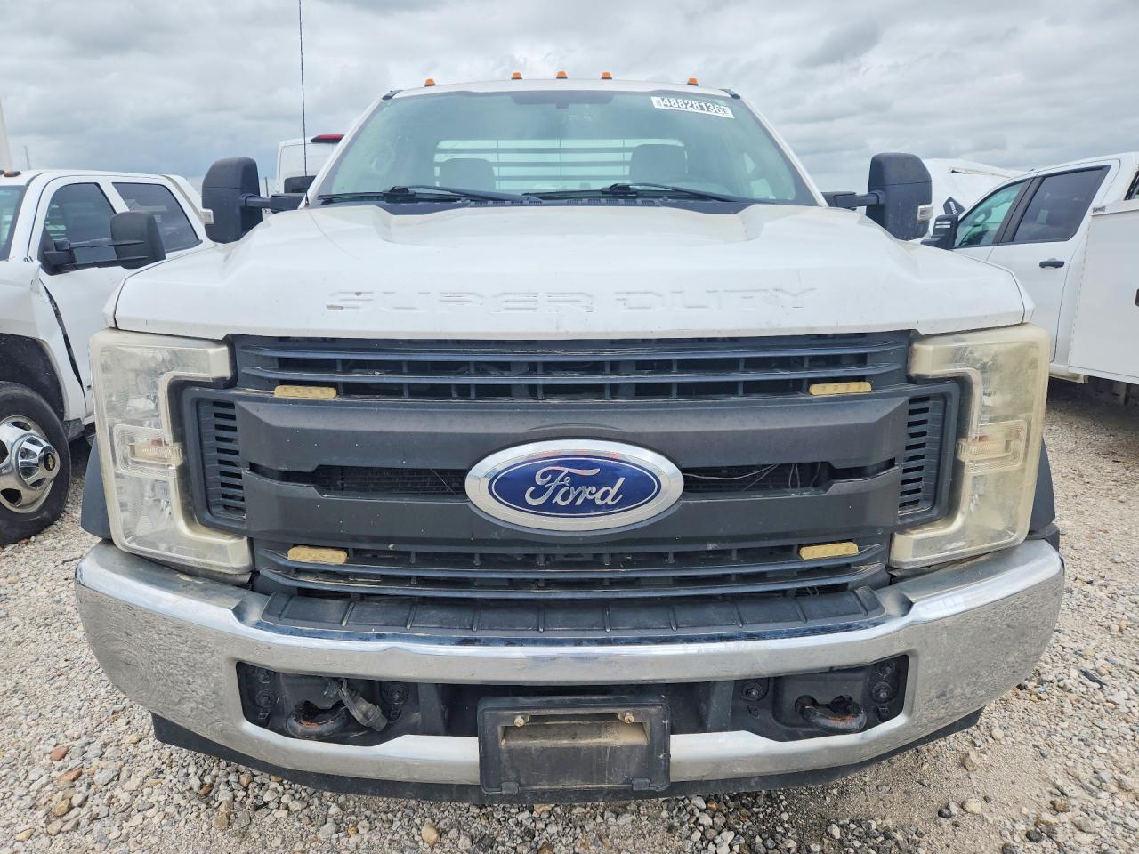 2017 FORD F550 VIN 1FDUF5GT5HEE48905 photo 5