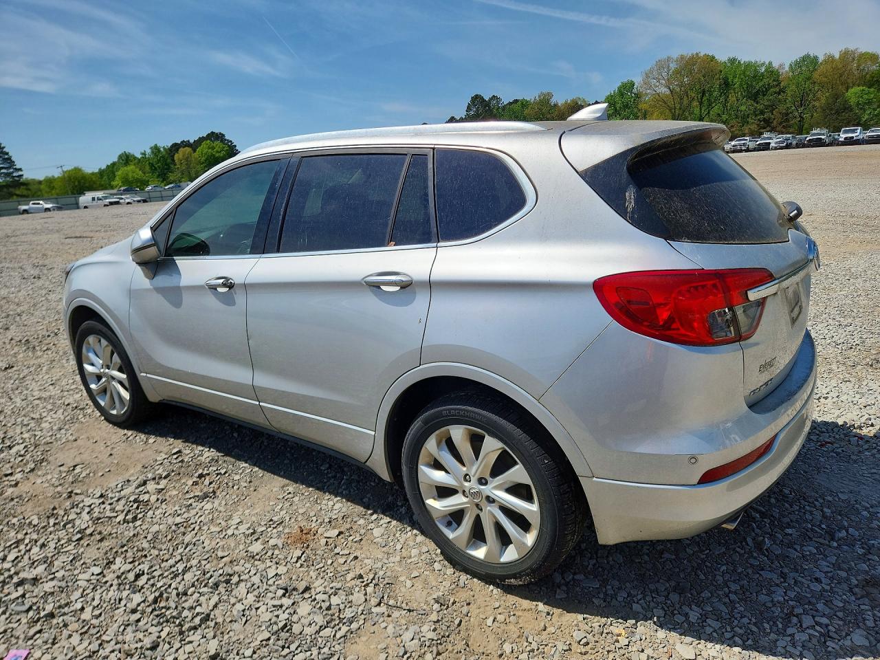 2016 Buick Envision VIN LRBFXFSX6GD198359 photo 2