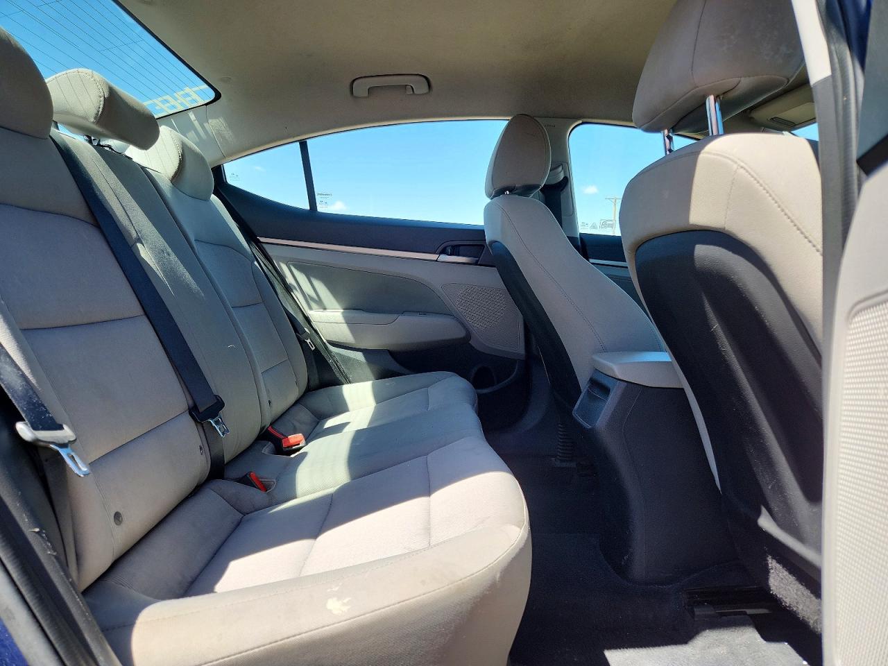 2018 Elantra VIN 5NPD84LF0JH295686 photo 10