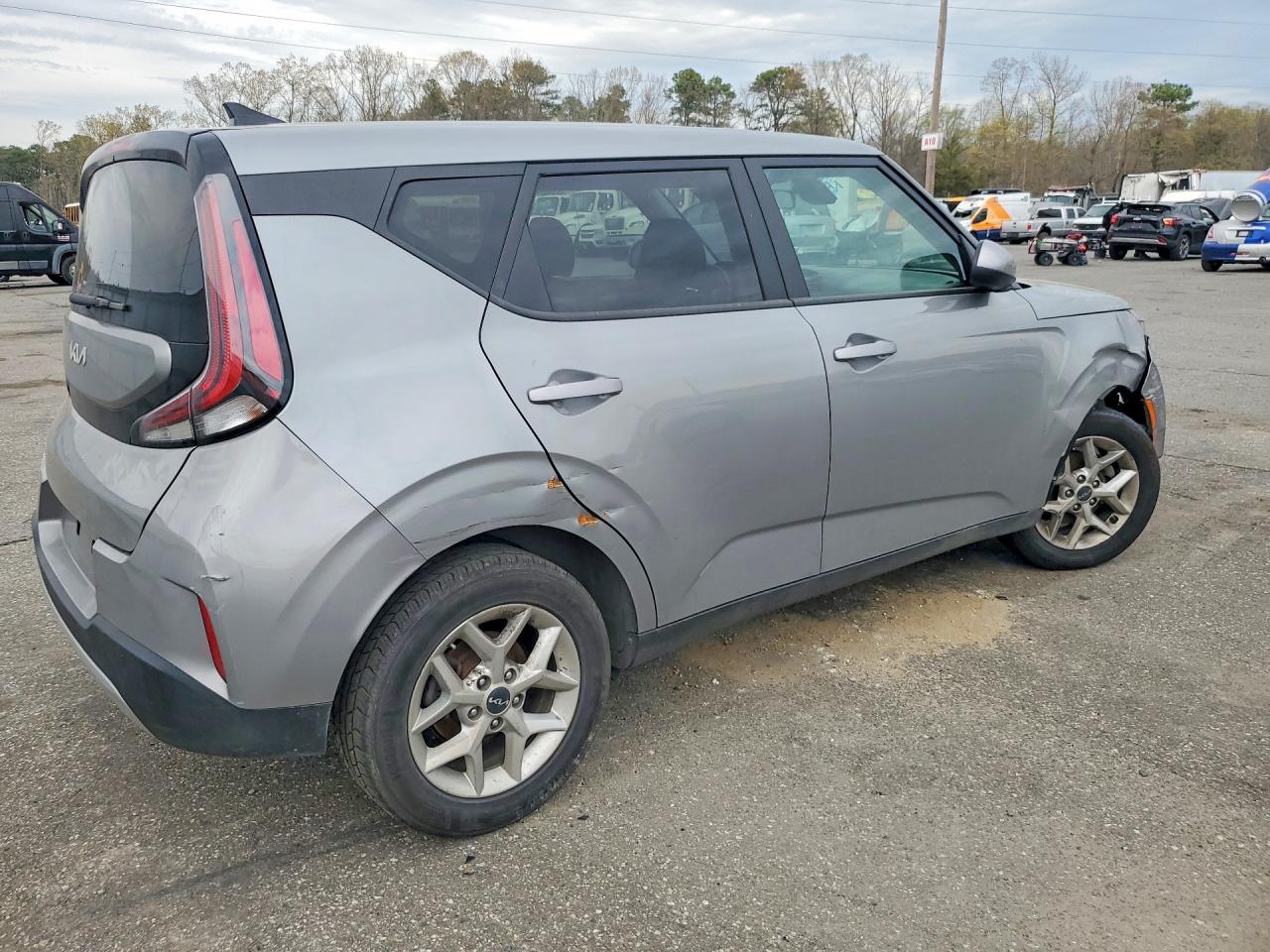 2023 Kia Soul VIN KNDJ23AU0P7881088 photo 3