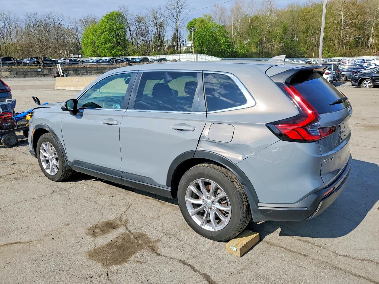 2025 Honda Crv VIN 2HKRS4H45SH437966 photo 2