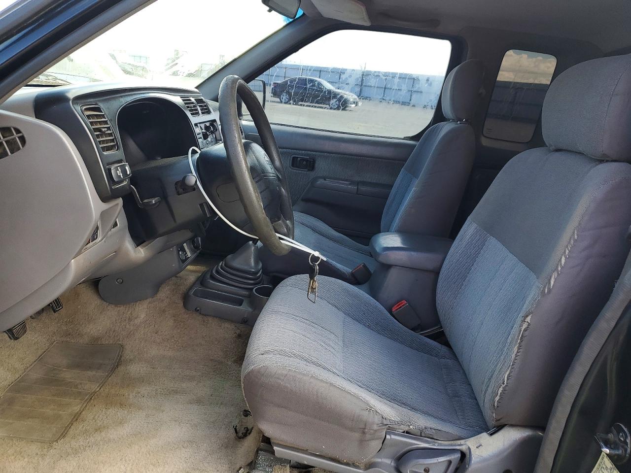 2000 Nissan Frontier VIN 1N6DD26S3YC355584 photo 7