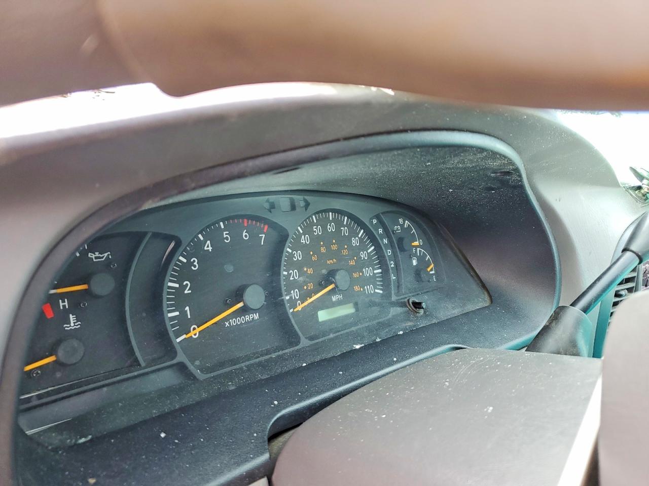 2001 Toyota Tundra VIN 5TBBT44101S182168 photo 9