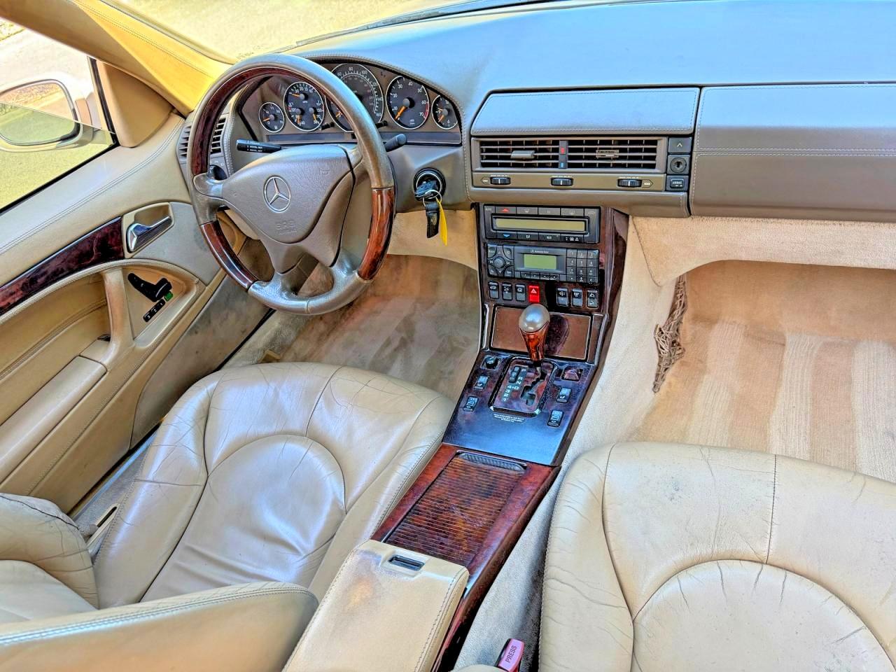 2000 Mercedes-Benz Sl-class VIN WDBFA76FXYF192398 photo 9
