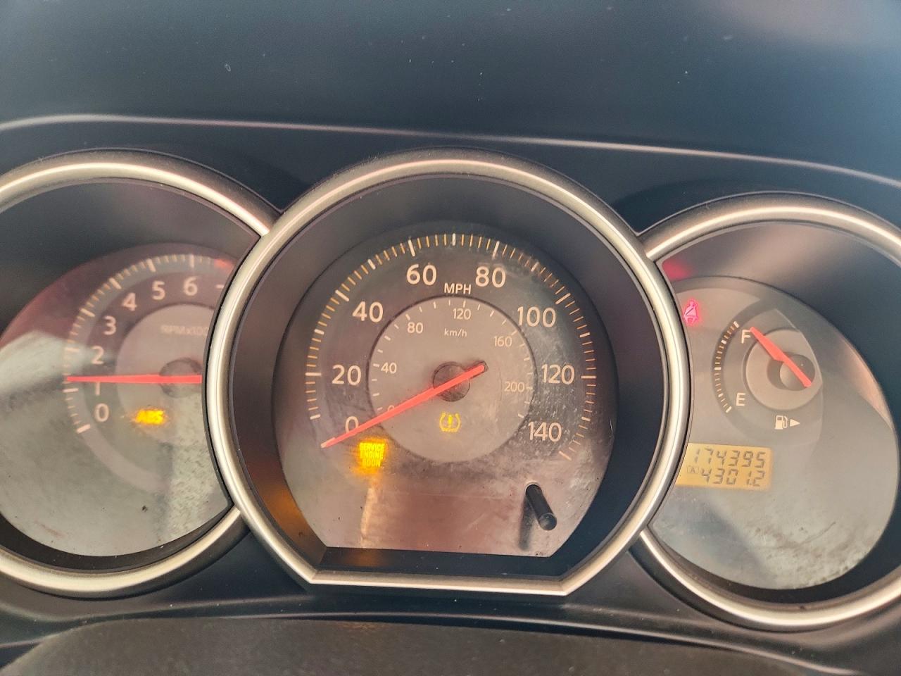 2007 Nissan Versa VIN 3N1BC13EX7L368554 photo 9