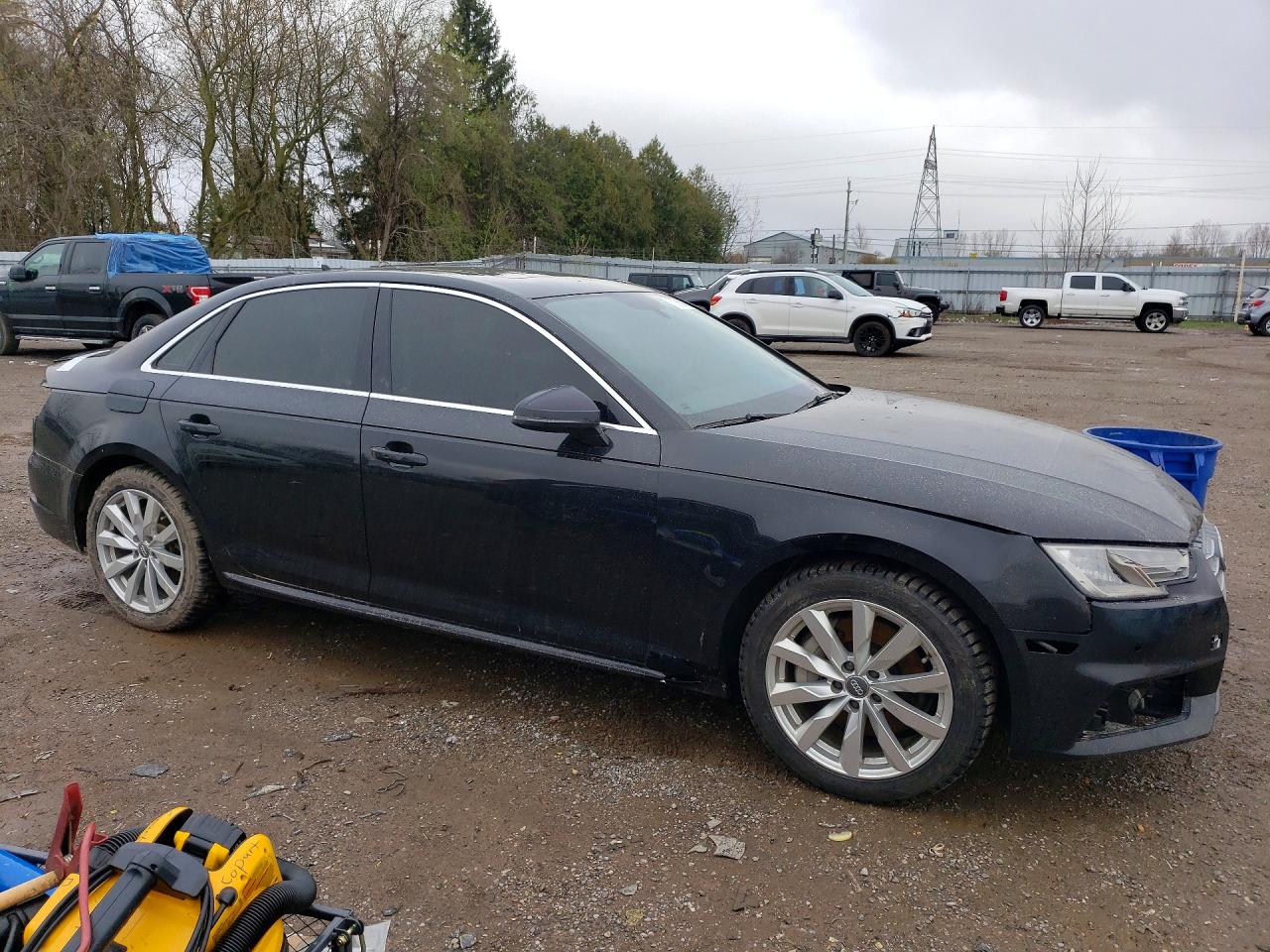 2018 Audi A4 VIN WAUNNAF40JA152652 photo 4