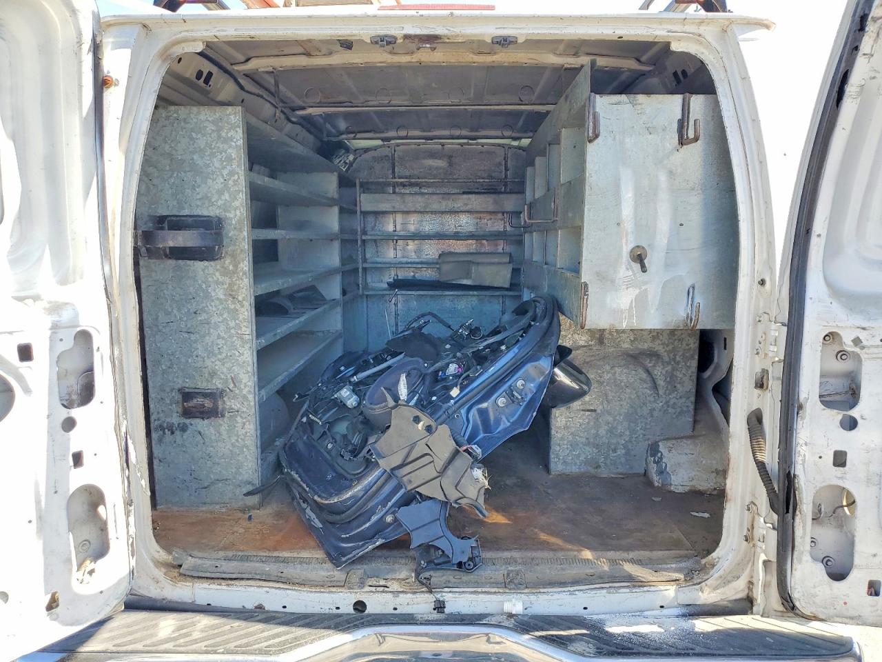2007 Ford Econoline VIN 1FTSE34L67DA82867 photo 10