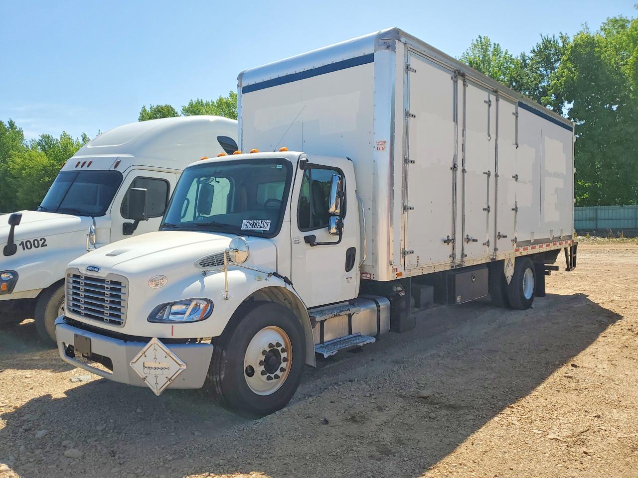 2017 FREIGHTLINER All other VIN 1FVACWDU5HHJB9820 photo 1