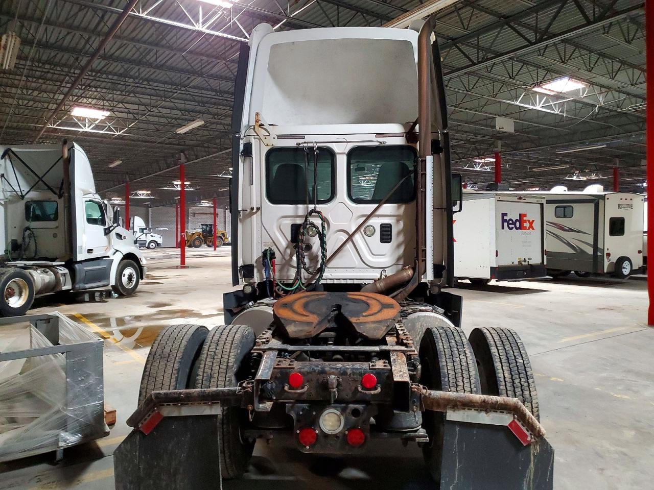 2016 FREIGHTLINER All other VIN 1FUBGEDV8GLHC5711 photo 6