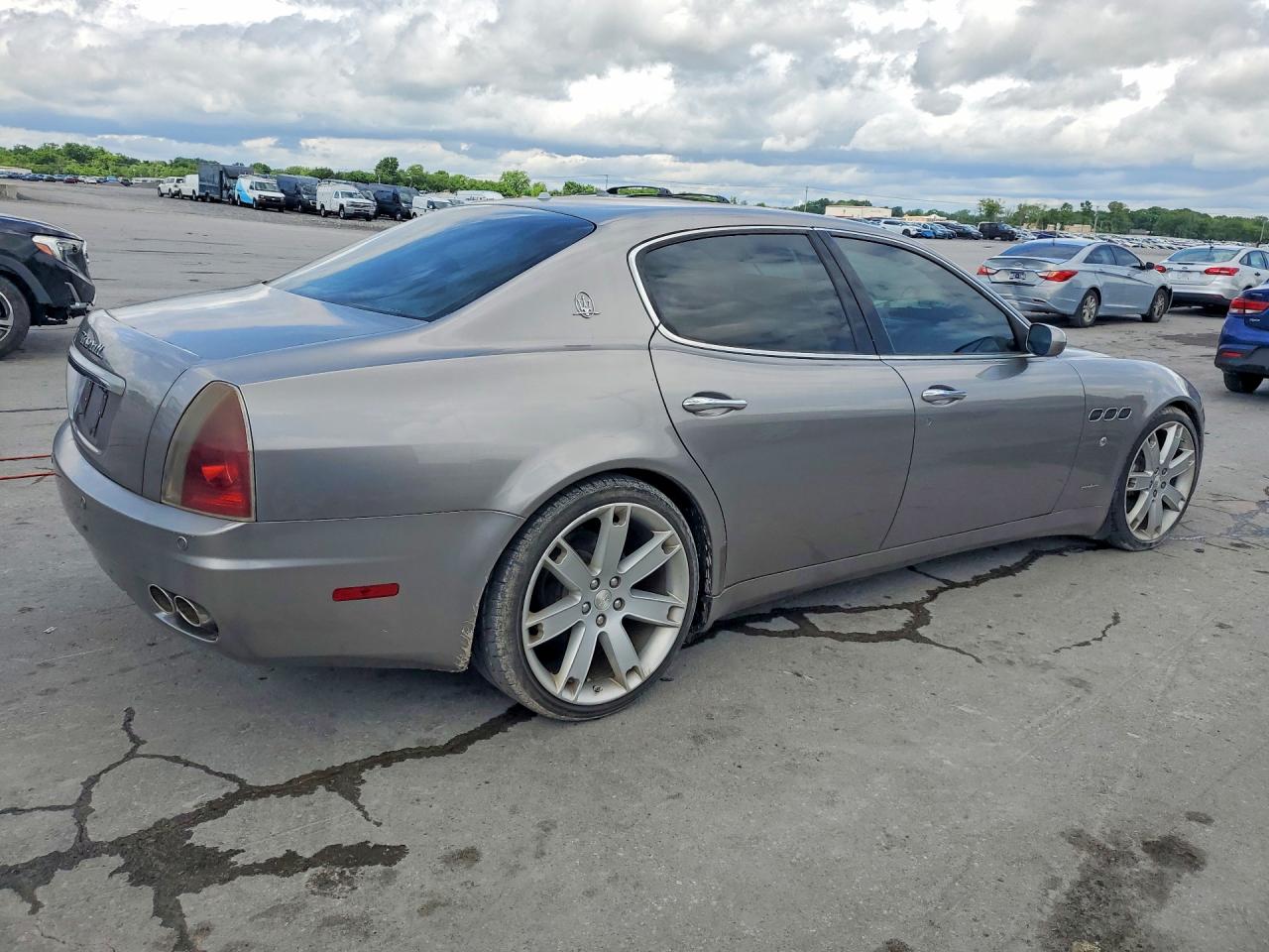 2005 Maserati Quattropor VIN ZAMCE39A250018983 photo 3