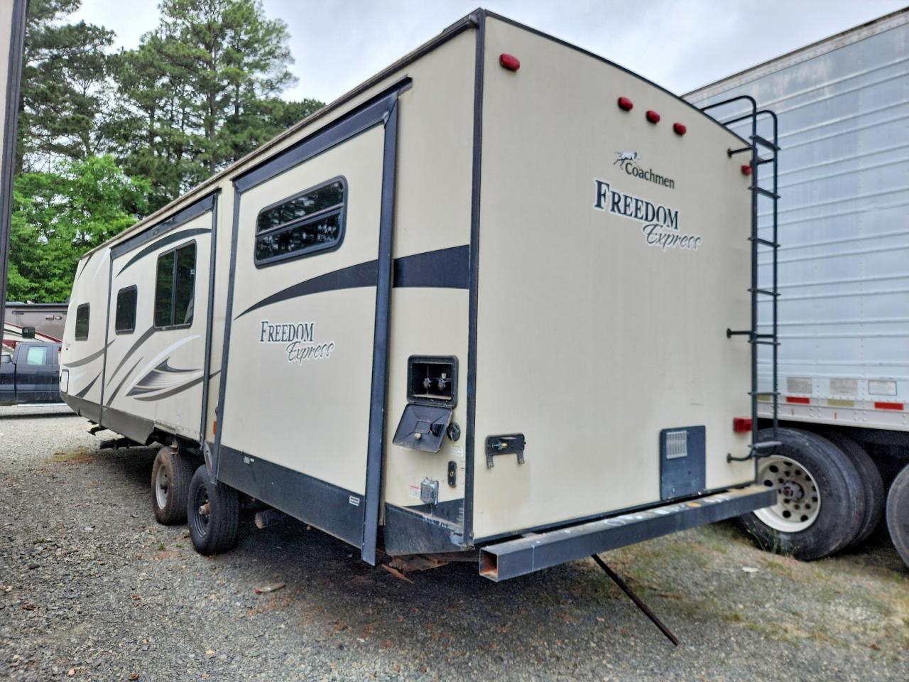 2018 FOREST Freedom ex VIN 5ZT2FEXB8JS029861 photo 3