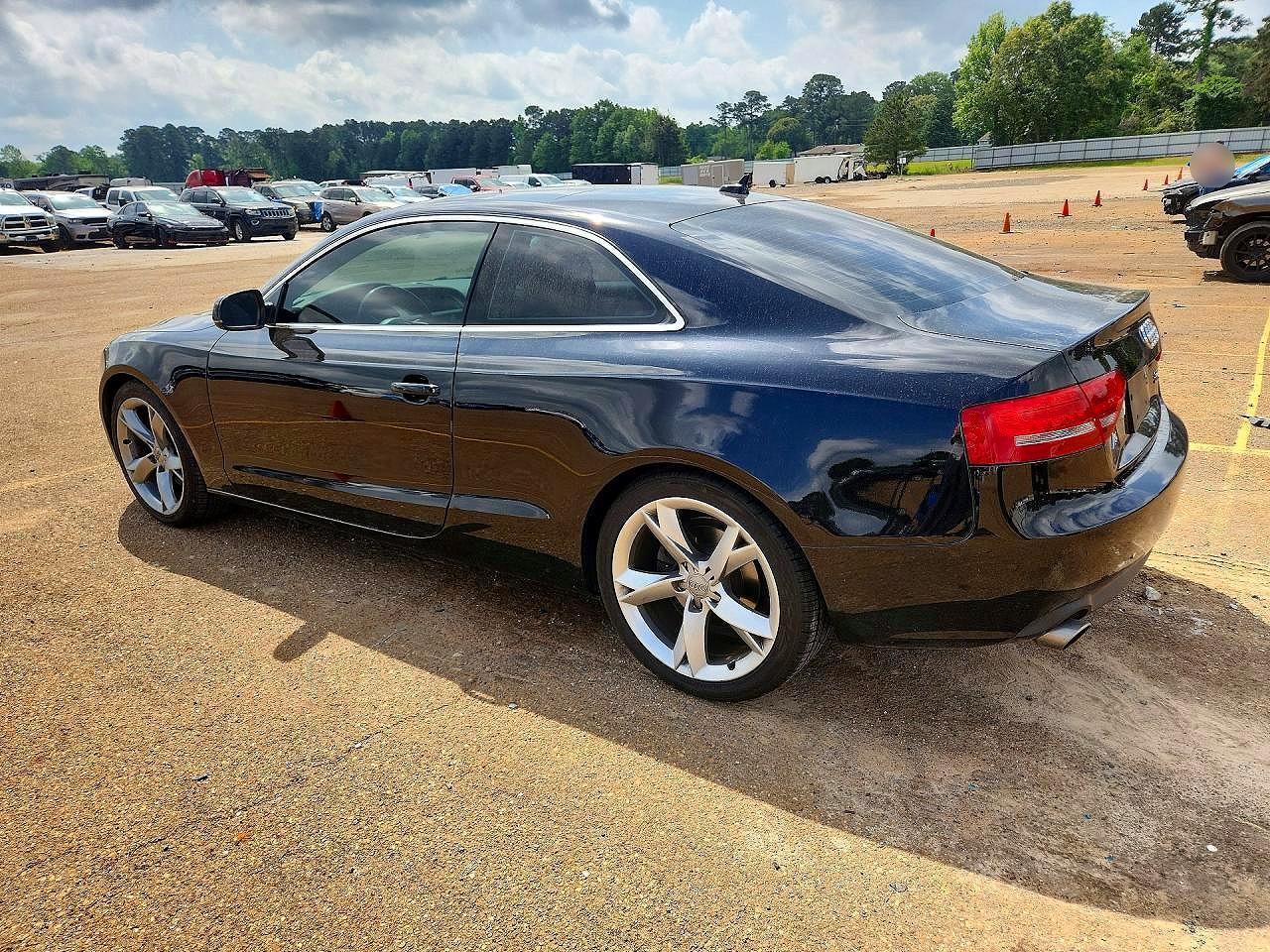 2010 AUDI A5 VIN WAUCKAFR3AA074833 photo 2