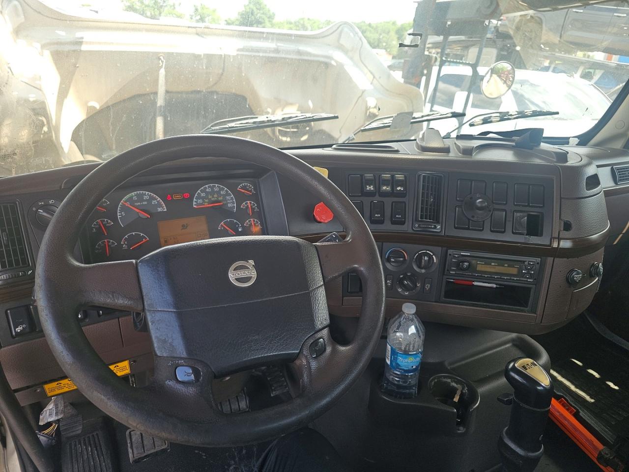 2014 VOLV All other VIN 4V5RC9DG2EN170316 photo 9