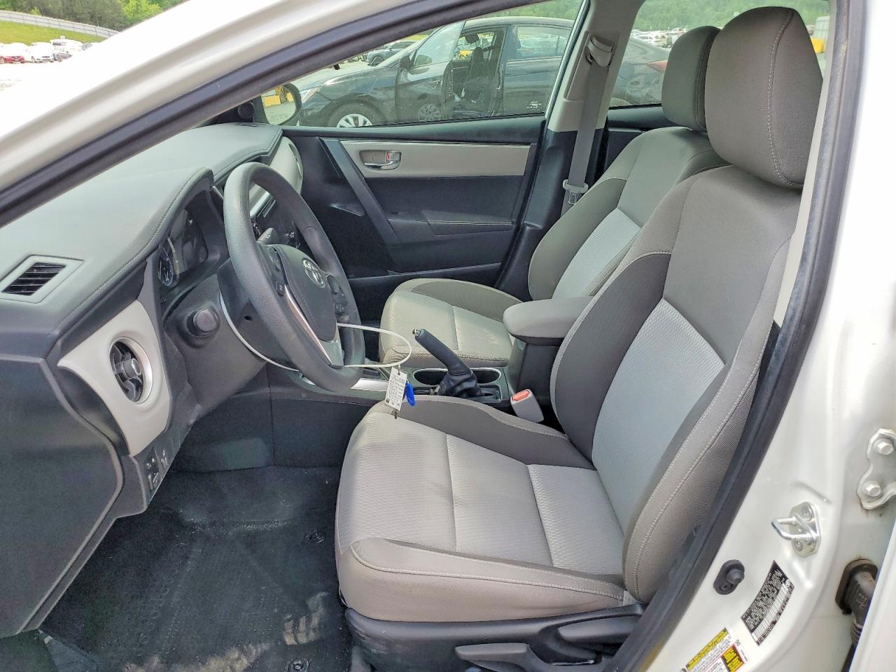 2019 Toyota Corolla VIN 5YFBURHE8KP941853 photo 7