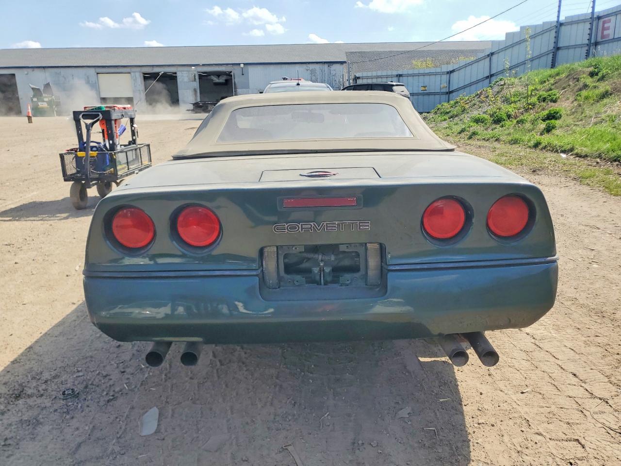 1990 Chevrolet Corvette VIN 1G1YY3381L5120520 photo 6
