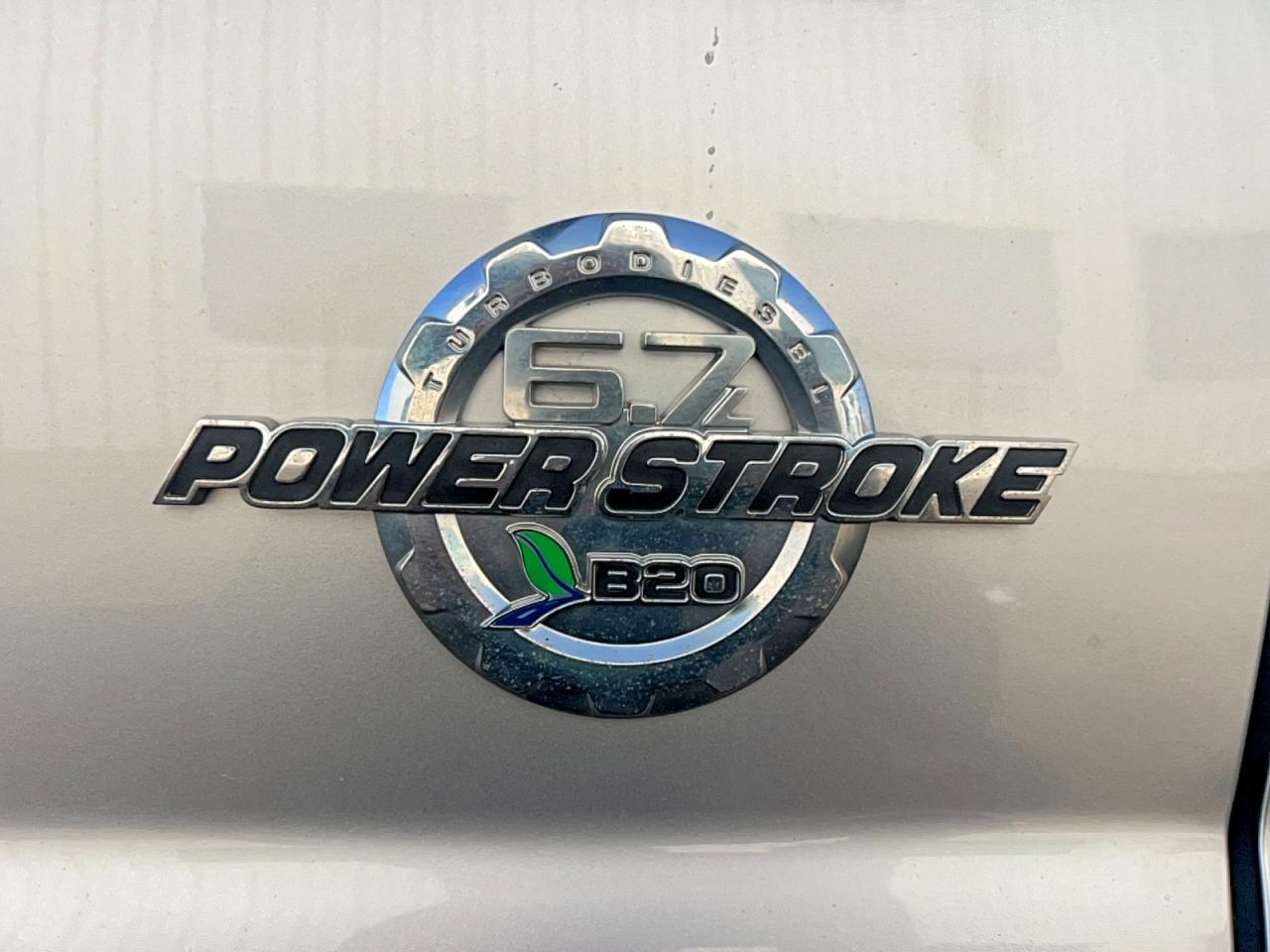 2016 Ford F550 VIN 1FDUF5GT3GED05157 photo 11