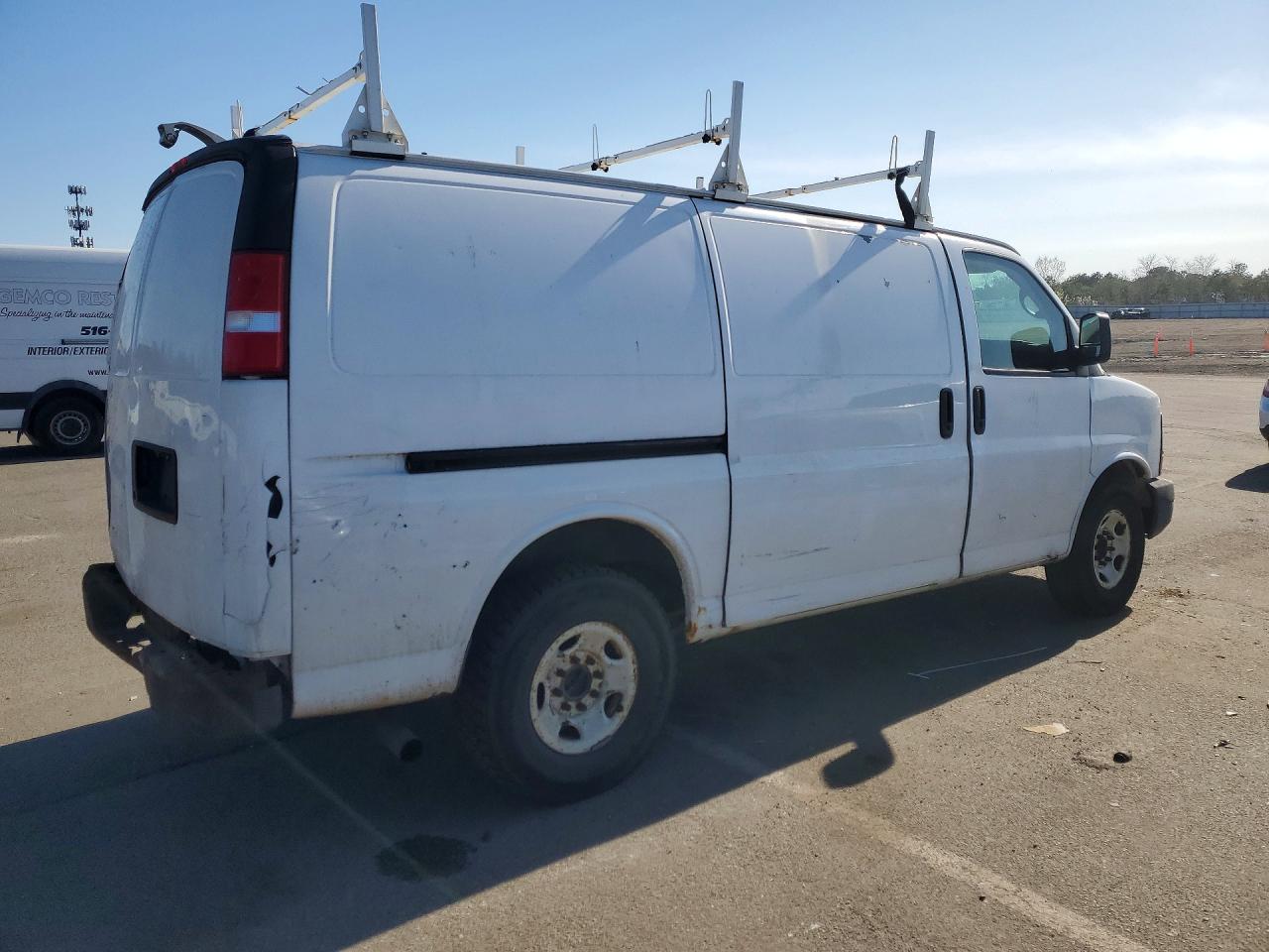 2012 GMC Savana VIN 1GTW7FCA4C1202772 photo 3