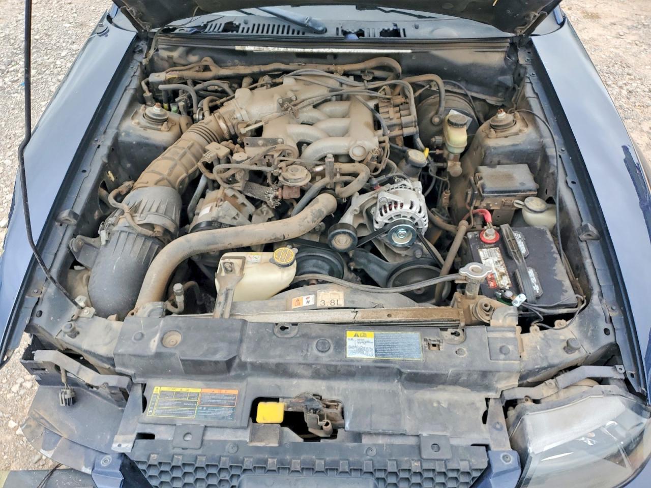2001 Ford Mustang VIN 1FAFP40421F240610 photo 11