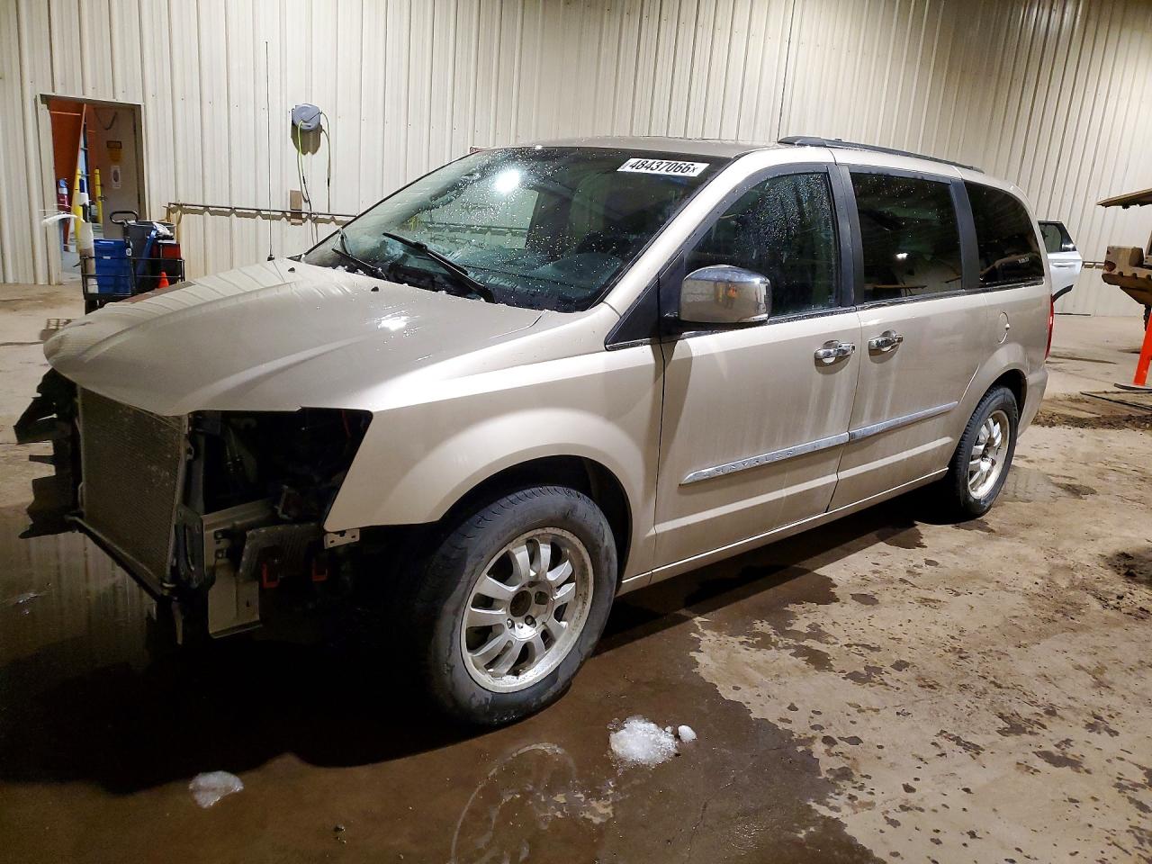 2016 Chrysler Minivan VIN 2C4RC1GG0GR158202 photo 1