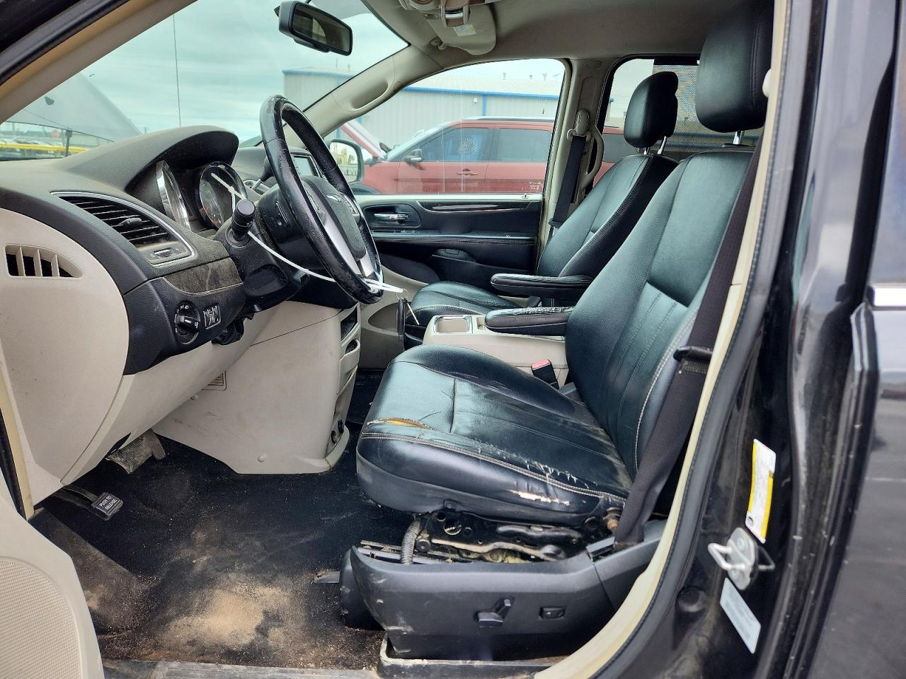2015 Chrysler Minivan VIN 2C4RC1BG8FR578716 photo 7