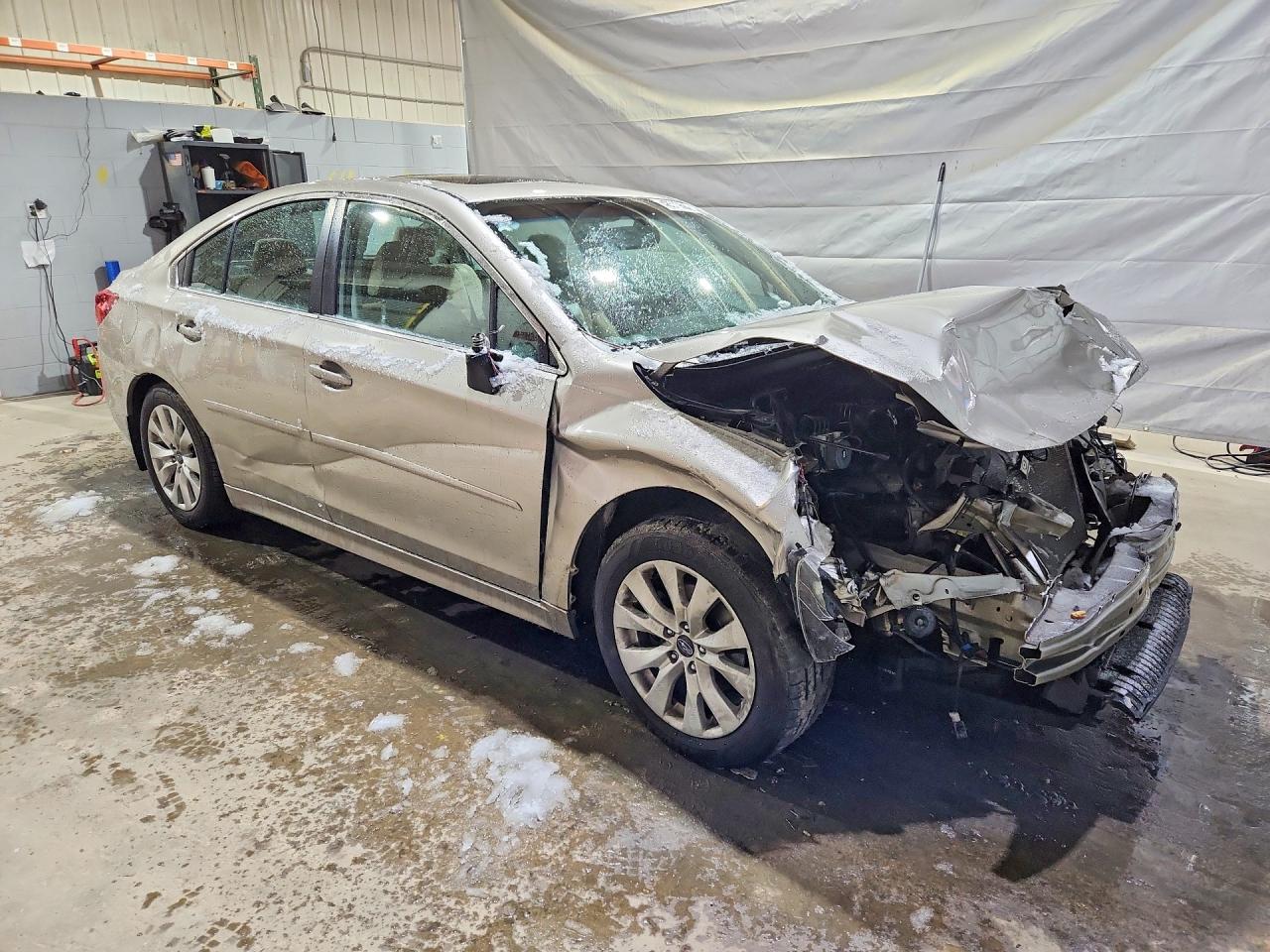 2017 LEGACY VIN 4S3BNAD67H3022117 photo 4