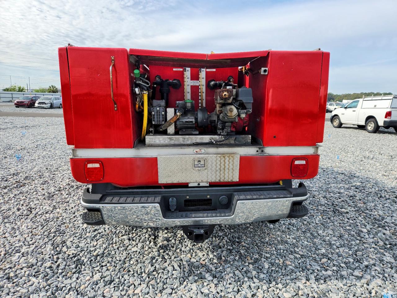 2018 CHEV Silverado VIN 1GC0CUEG6JZ303690 photo 6