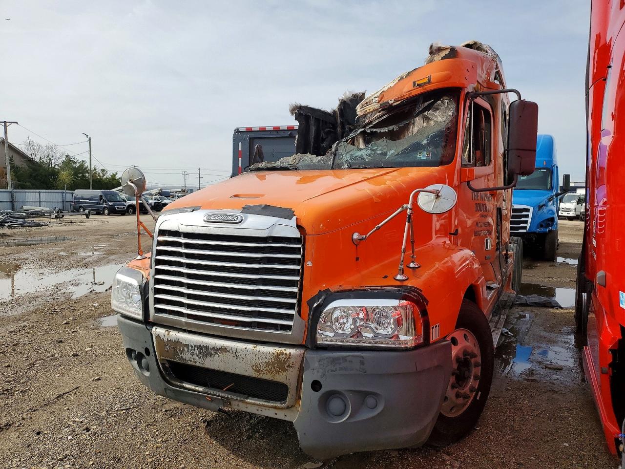2009 FREIGHTLINER All other VIN 1FUJBBCKX9LAG3245 photo 2