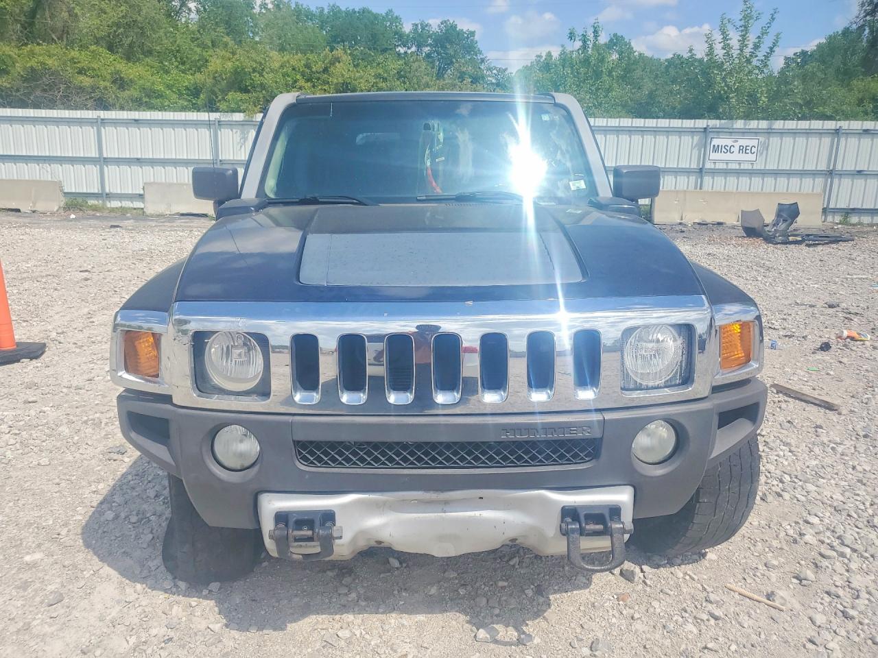 2009 Hummer H3 VIN 5GTEN13E598126351 photo 5