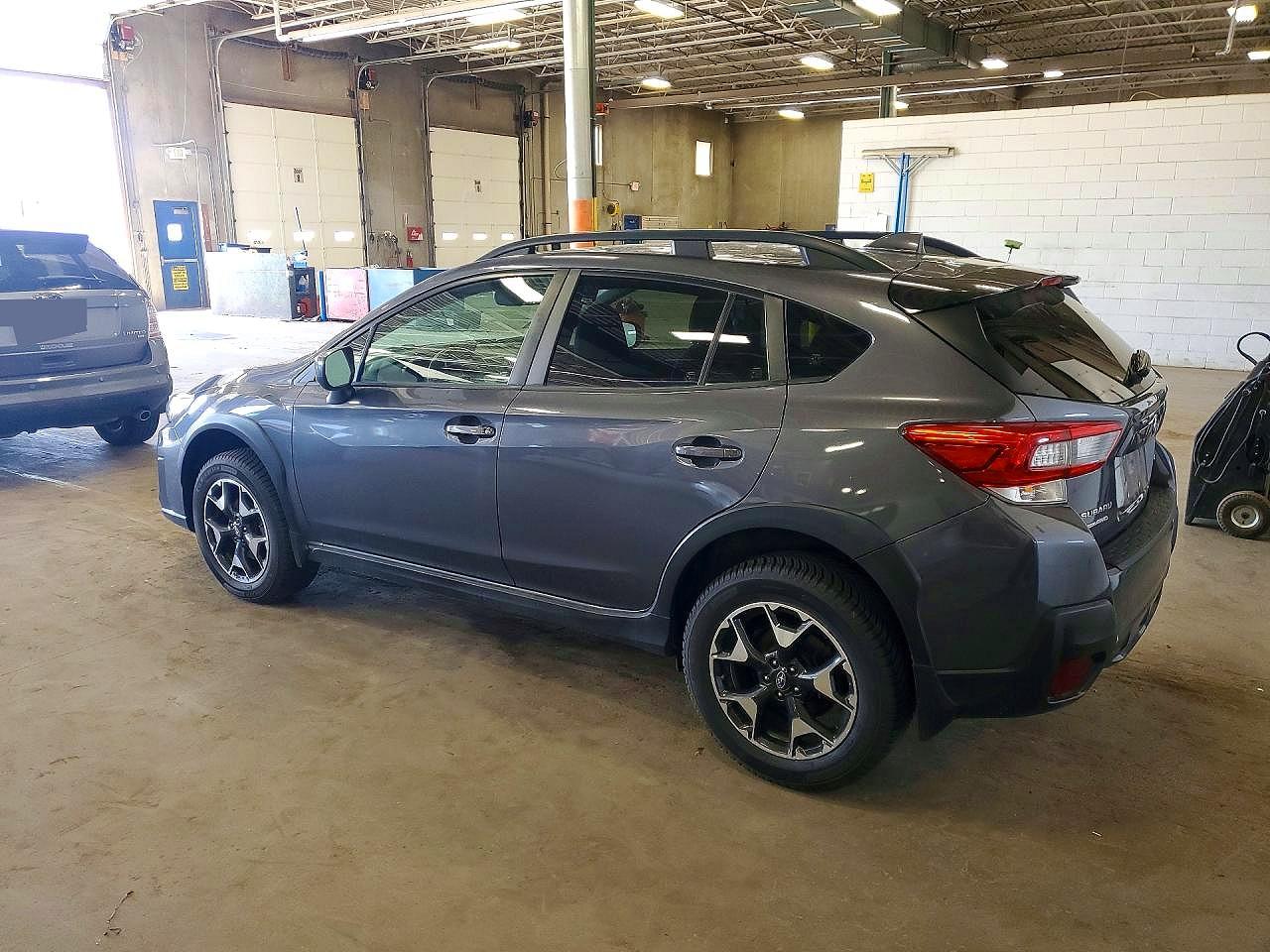 2020 Subaru Crosstrek VIN JF2GTAPC2L8275887 photo 2