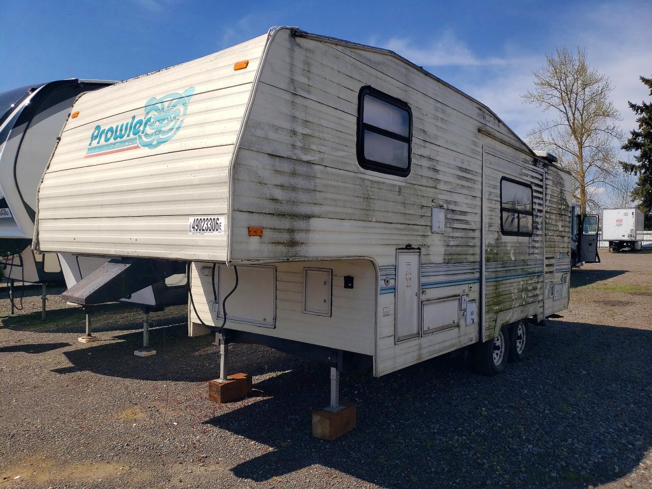 1994 FLEETWOOD All models VIN 1EC5P2529R2370818 photo 2