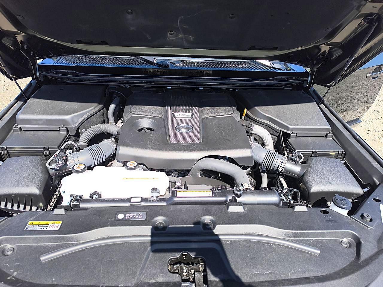2025 Lexus Gx VIN JTJVBCDX4S5065140 photo 12