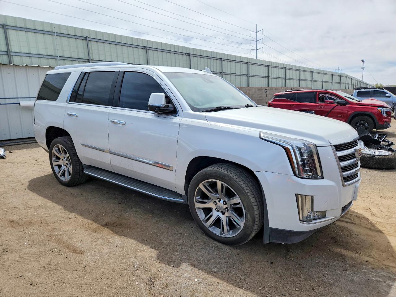 2016 Cadillac Escalade VIN 1GYS4BKJ3GR157021 photo 4