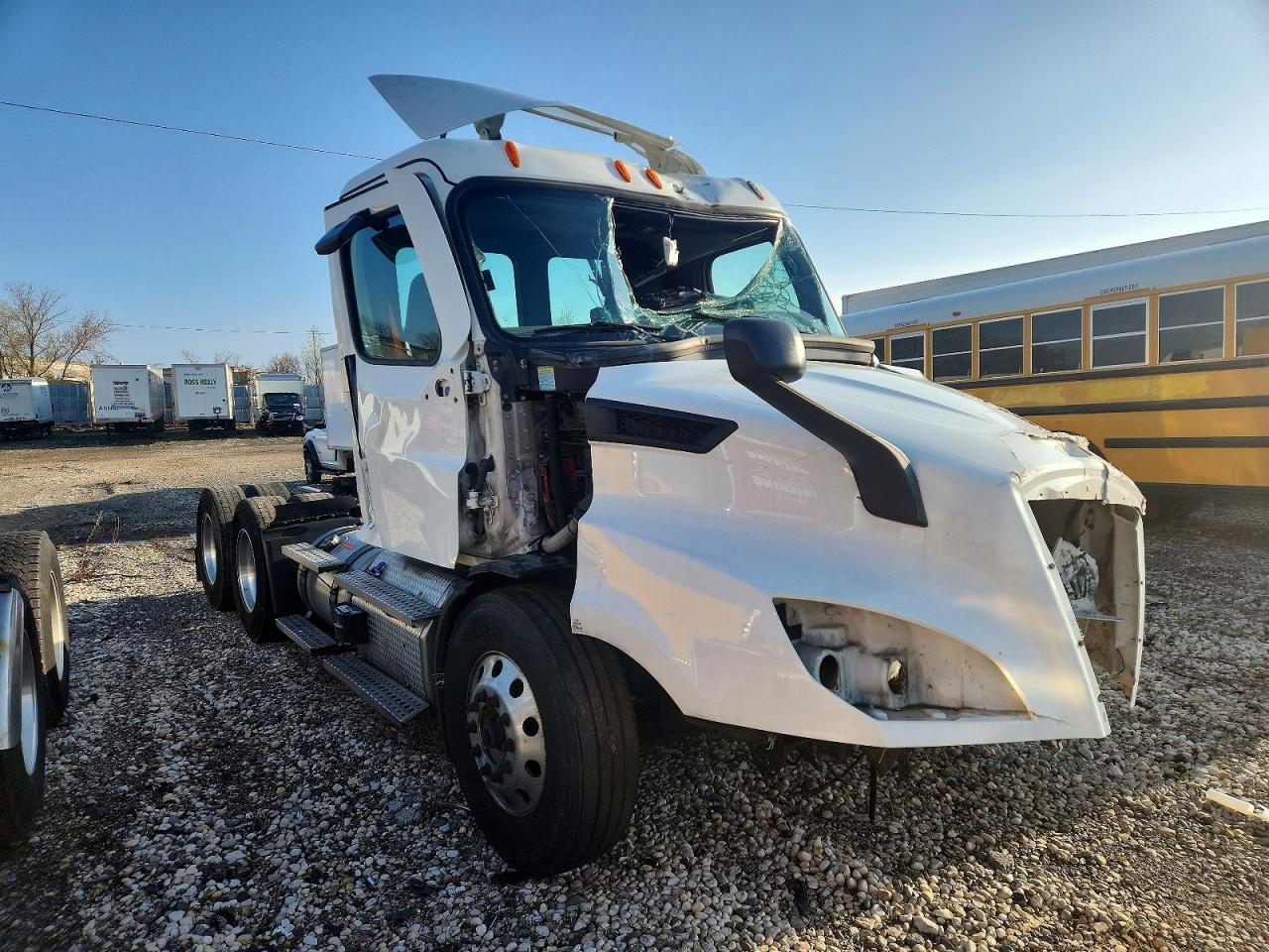 2025 FREIGHTLINER All other VIN 3AKJHTDV0SDVL0279 photo 1
