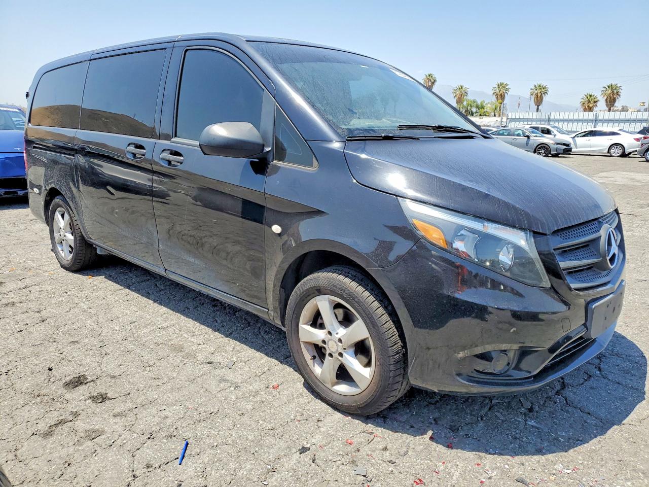 2017 Mercedes Metris VIN WD4PG2EE1H3293224 photo 4