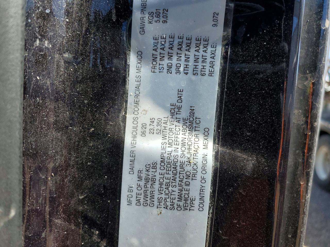 2021 FREIGHTLINER All other VIN 3AKJHHDR3MSMC0241 photo 10