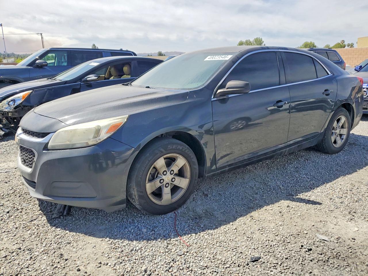 2015 Chev Malibu VIN 1G11A5SL8FF266631 photo 1