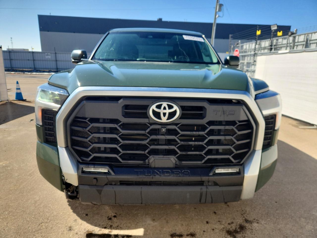 2022 Toyota Tundra VIN 5TFJA5DB1NX029726 photo 5