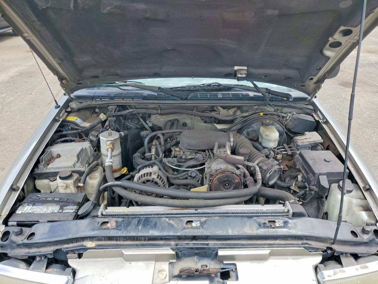 2001 Chevrolet Blazer VIN 1GNCS13W812184386 photo 12