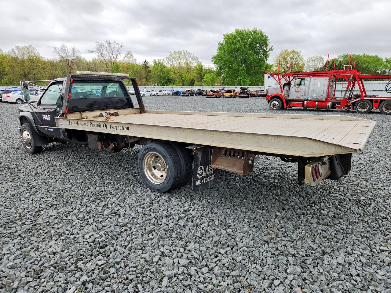 1993 Chevrolet Gmt VIN 1GBKC34F2PJ106555 photo 2