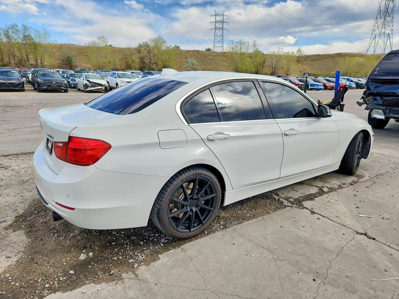 2015 BMW 3 series VIN WBA3A9G55FNT09214 photo 3