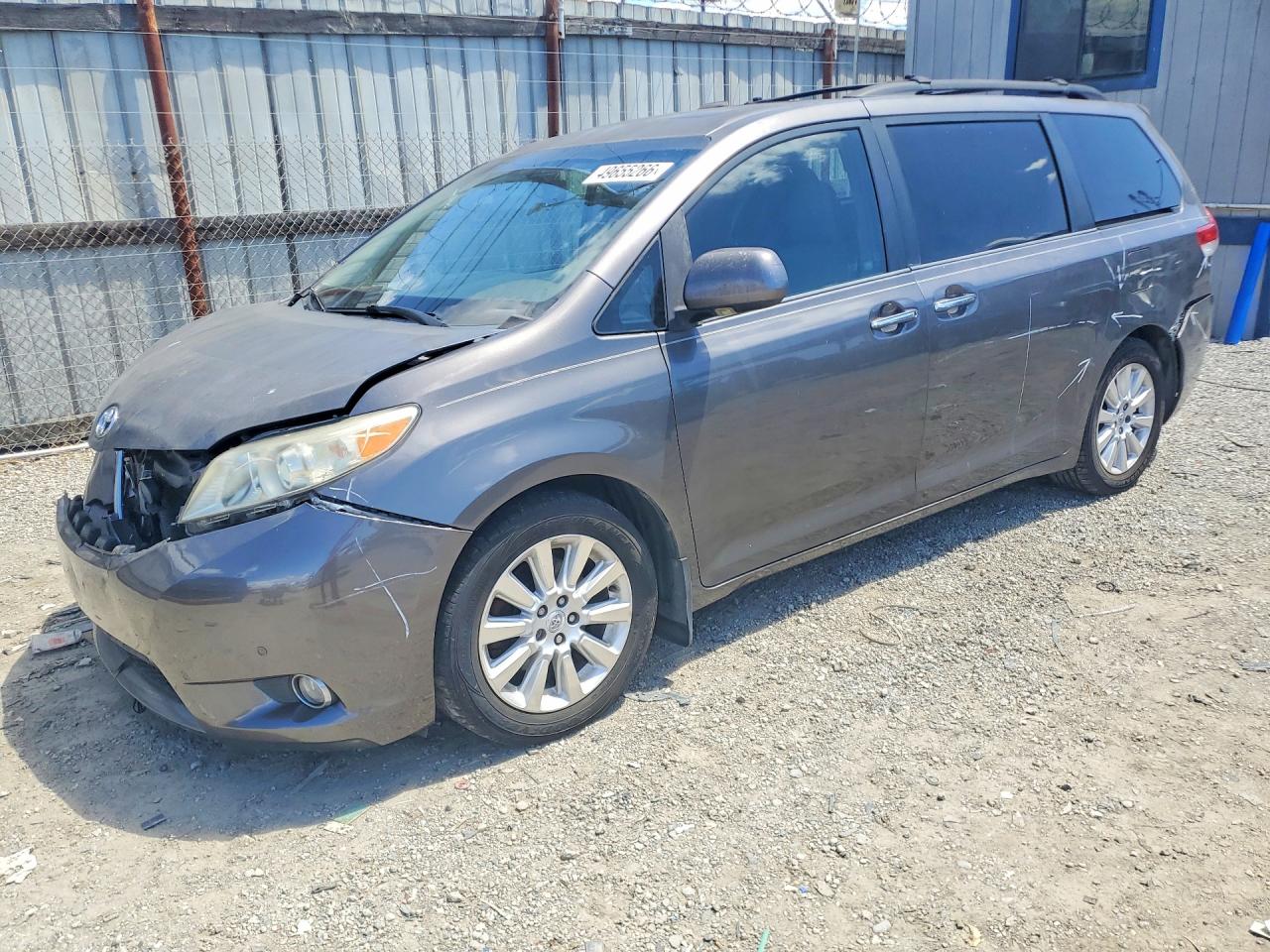 2011 Toyota All models VIN 5TDYK3DC1BS152064 photo 1