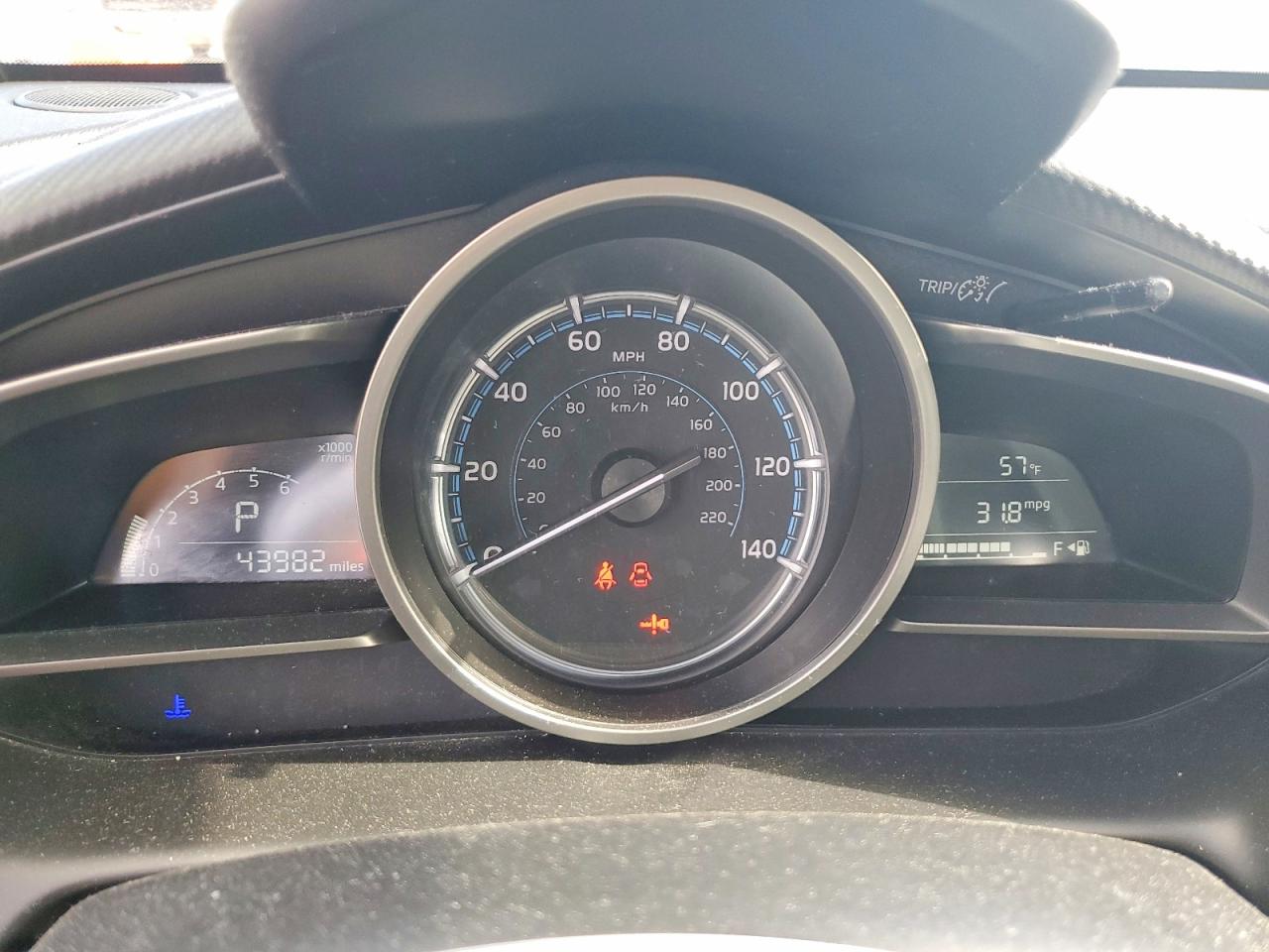 2019 Toyota Yaris VIN 3MYDLBYV7KY521733 photo 9