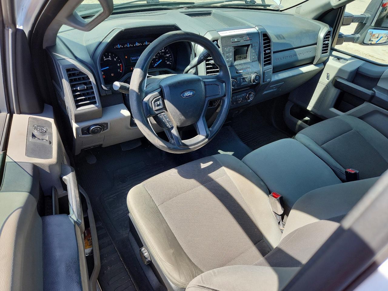 2017 Ford F350 VIN 1FDRF3G62HEC47452 photo 8