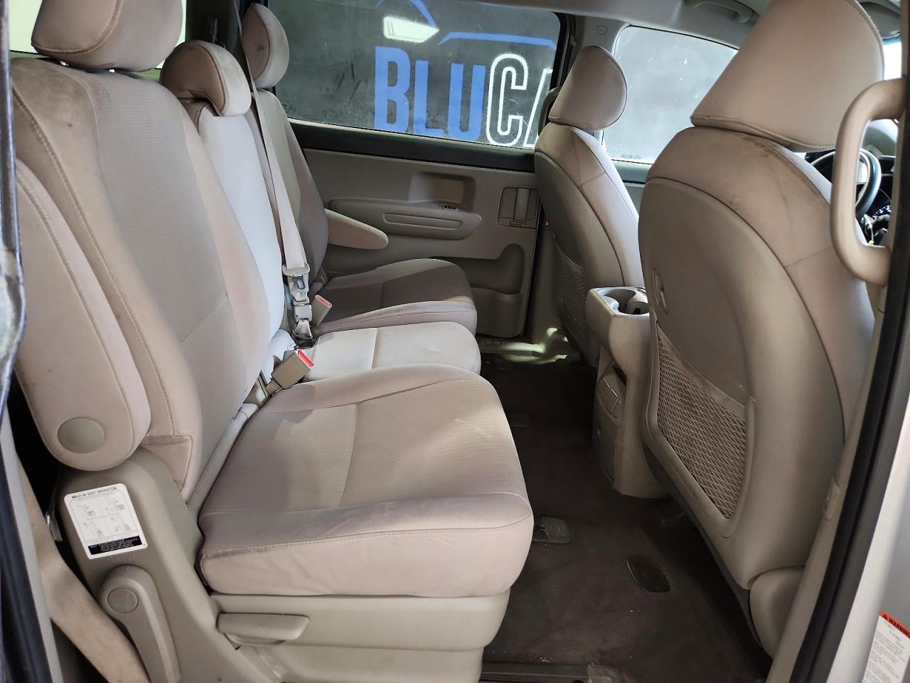 2019 Kia SEDONA VIN KNDMB5C11K6548599 photo 11